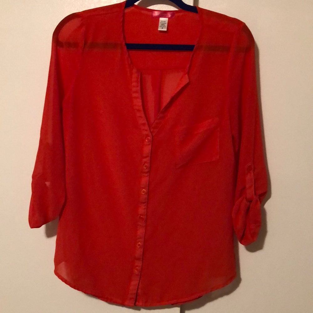 Six degrees coral blouse